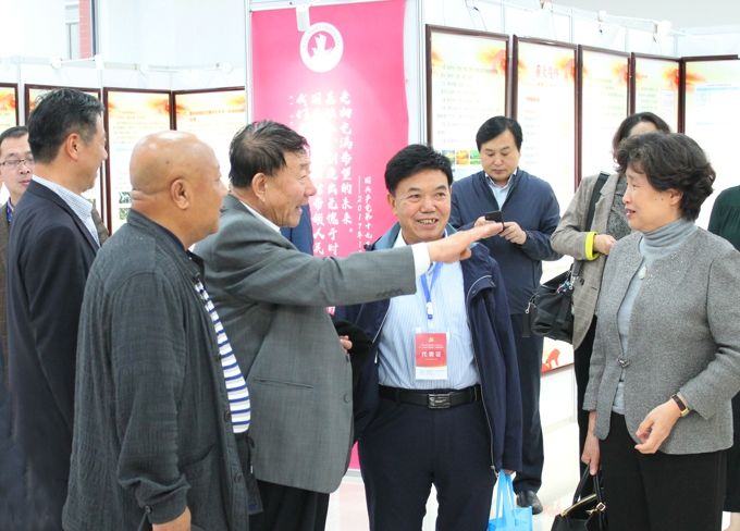 全国民办学校党建研讨会暨“不忘初心 牢记使命”主题教育活动在我校召开23.jpg