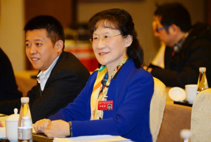 无锡太湖学院党委书记金秋萍参加江苏省第十三次人民代表大会第一次