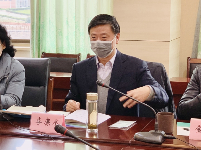 我市教育局到校督查疫情防控工作3.jpg