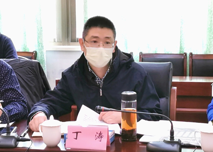 无锡市教育局到校督查疫情防控工作6.jpg
