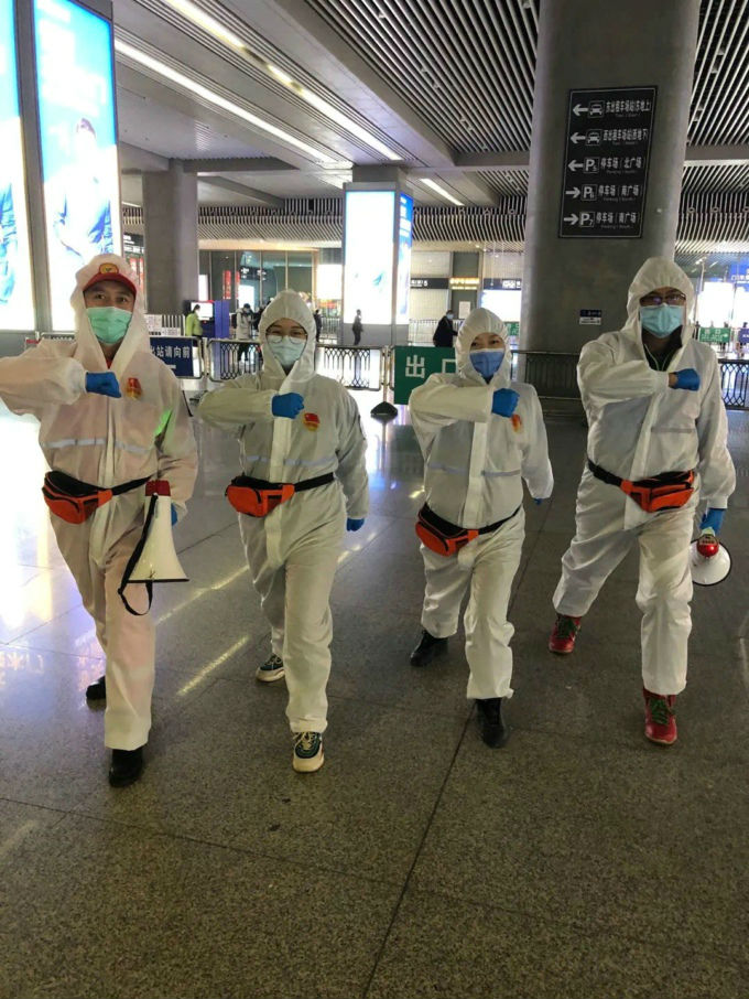 无锡太湖学院疫情“大考”中推动立德树人.jpg