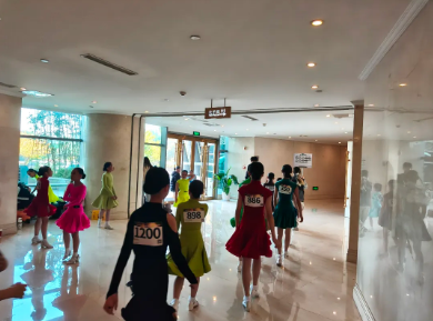 屏幕截图 2025-12-09 233826.png