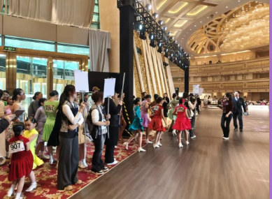 屏幕截图 2025-12-09 233849.png