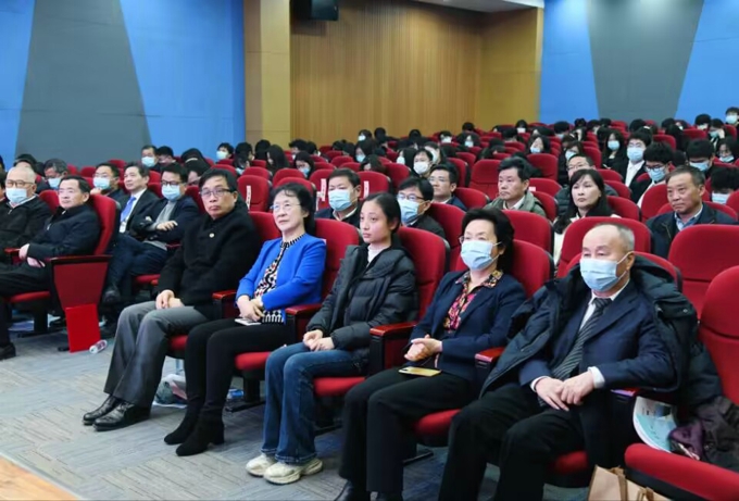 太湖学院集聚专家学者 共绘长三角一体化 “无锡篇章”16.jpg