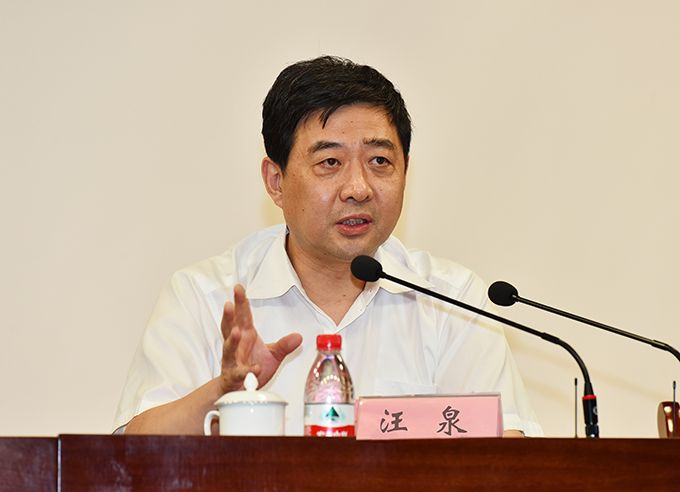 2无锡市人民政府市长汪泉出席签约仪式.jpg