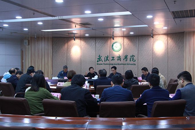 作评估重点情况说明全景 摄影郭冰雪.JPG