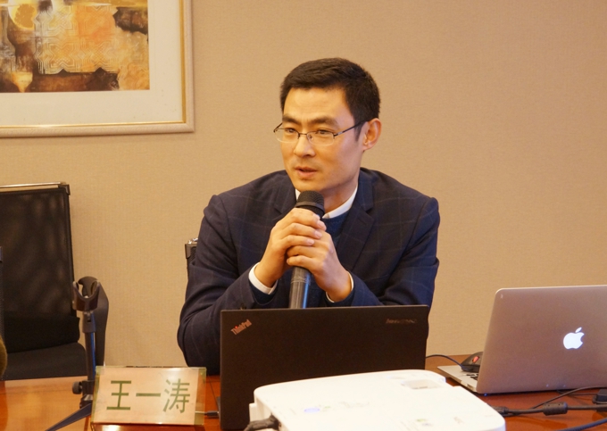 教育部教育发展研究中心课题研讨会在我校举行